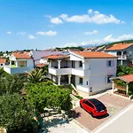 Oda ve Kahvaltı Haus Josipa