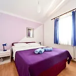 Haus Josipa Oda ve Kahvaltı 3*