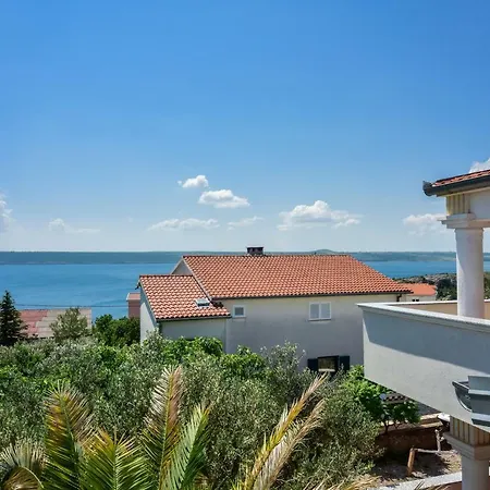 Haus Josipa 3* Масленица