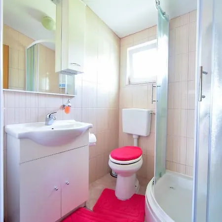 Haus Josipa Bed and breakfast 3*