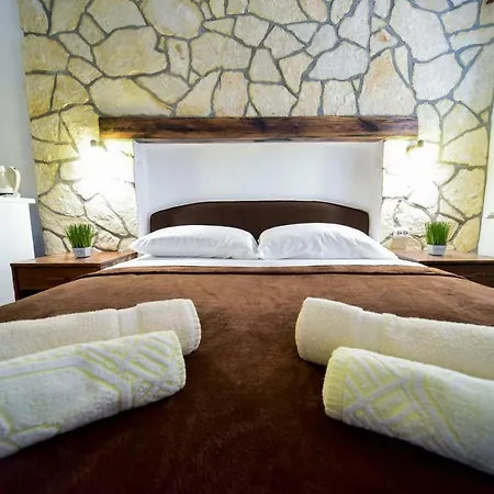 Haus Josipa 3* Масленица